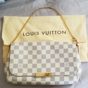 Authentic Louis Vuitton Favorite Clutch MM